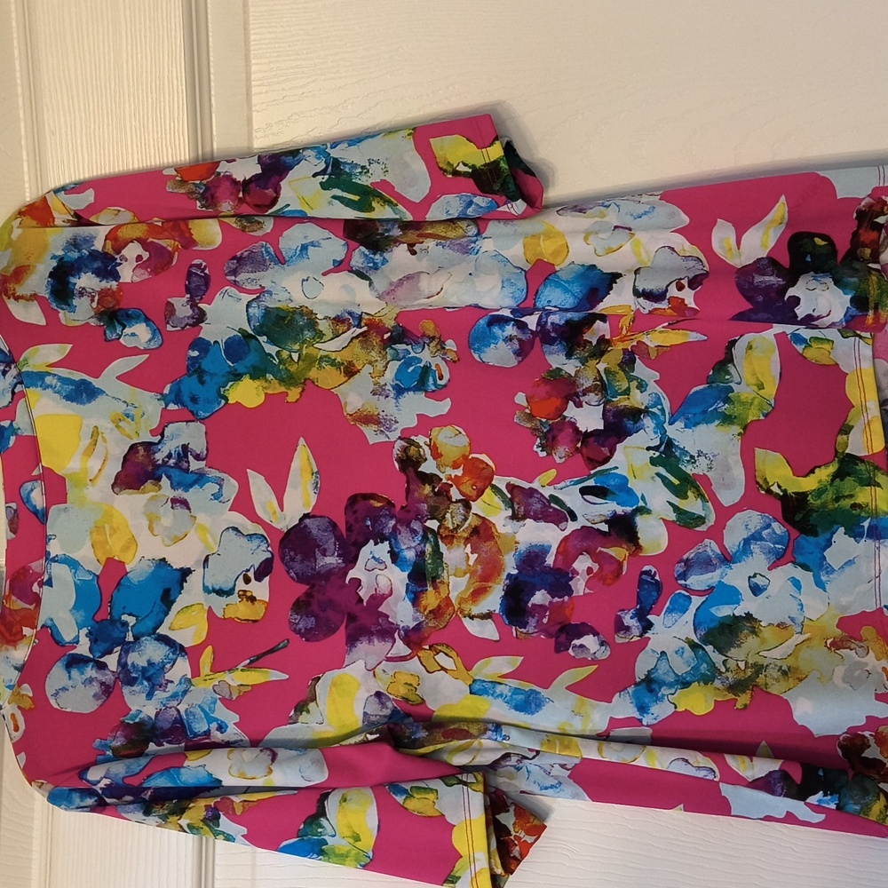 Investments Vibrant Multicolor Top - Picture 6 of 7